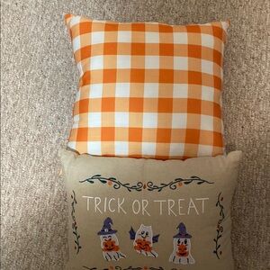 Halloween Decorative Pillow Set - Orange and Tan